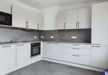 Wohnung Bochum Innenstadt - 3 Zimmer, 80 m&sup2;, 900&euro; | Angebot:27247173