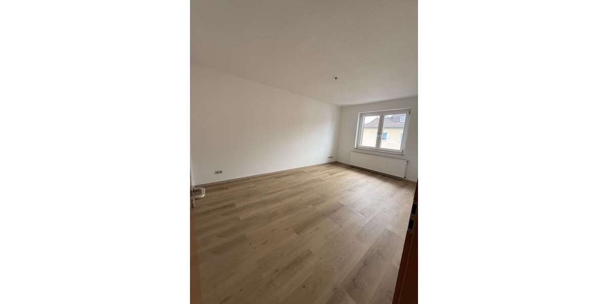 Etagenwohnung Dortmund Huckarde - 2 Zimmer, 62 m&sup2;, 443&euro; | Angebot:26906293